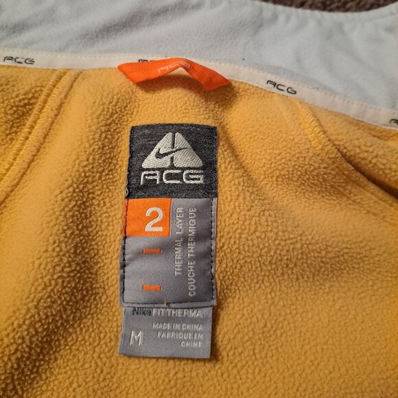 Vintage Nike ACG 3-in-1 System Jacket,Includes Outer Shell and Removable Fleece - Picture 5 of 16